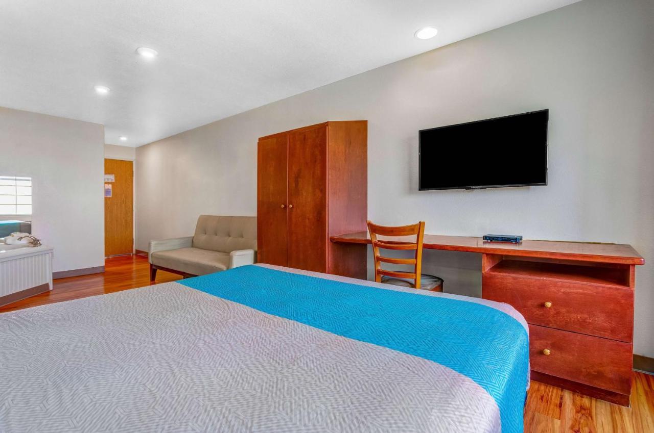 Motel 6-Idaho Falls, Id - Snake River エクステリア 写真